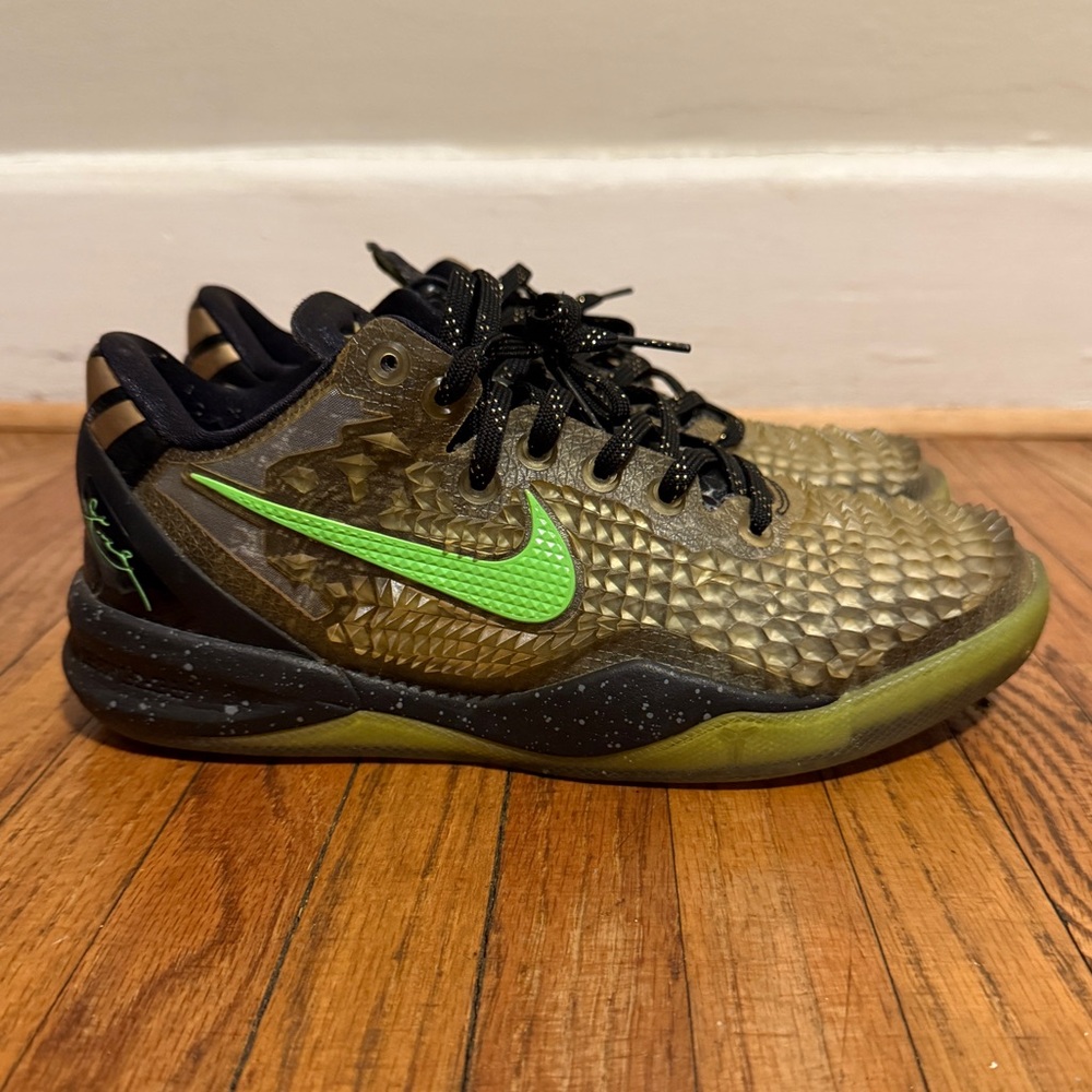 Kobe SS Christmas